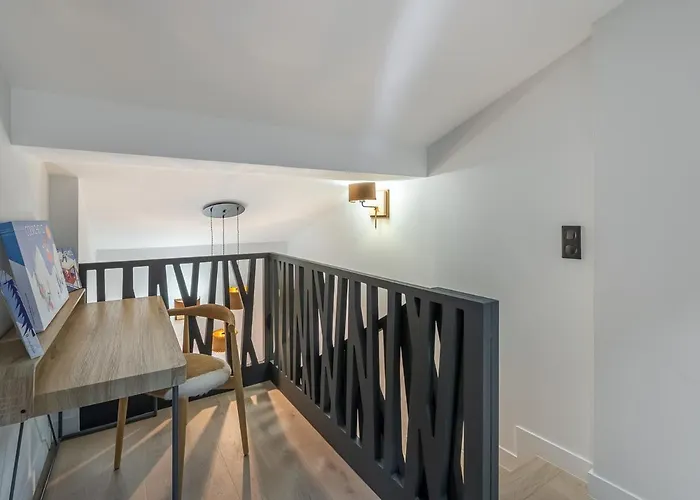 Moderne A 1550 Avec Parking Et Wifi - Fr-1-562-66 Lejlighed